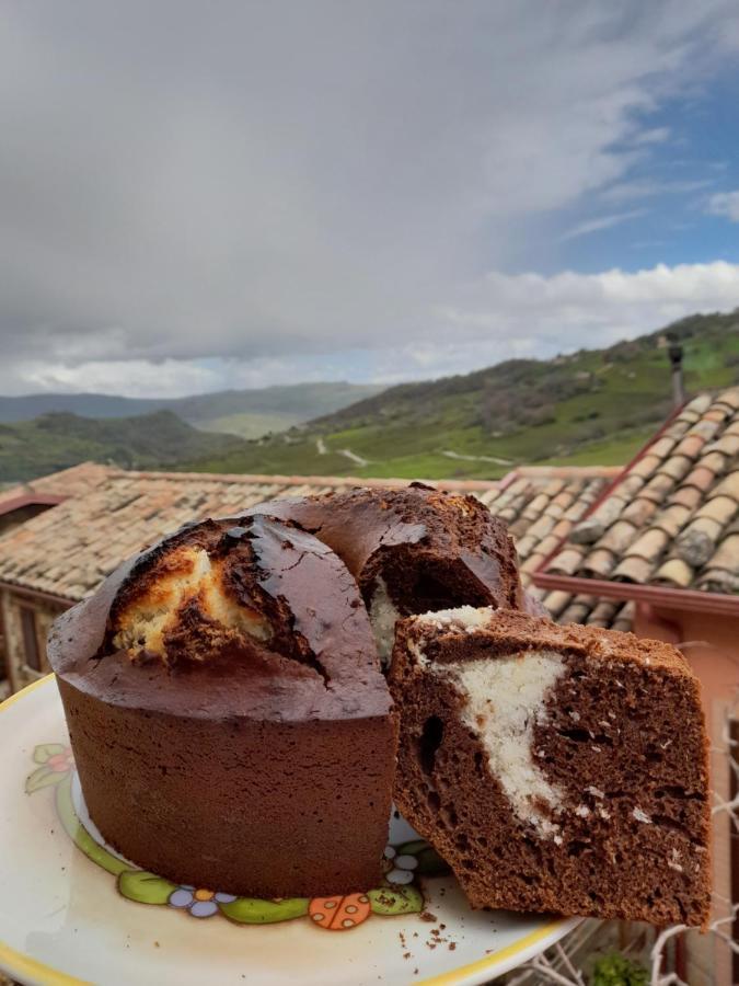 Agriturismo La Stragola Никосия Экстерьер фото