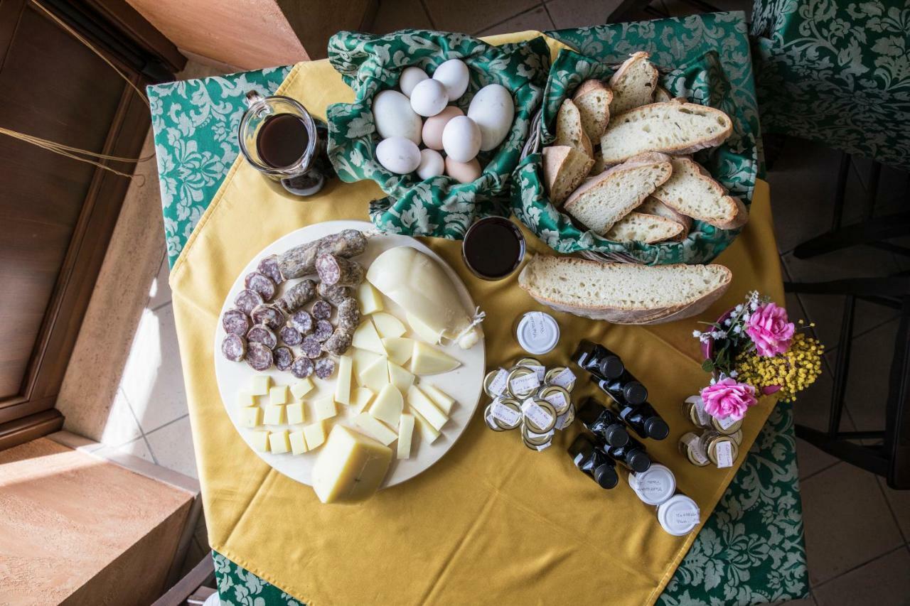 Agriturismo La Stragola Никосия Экстерьер фото